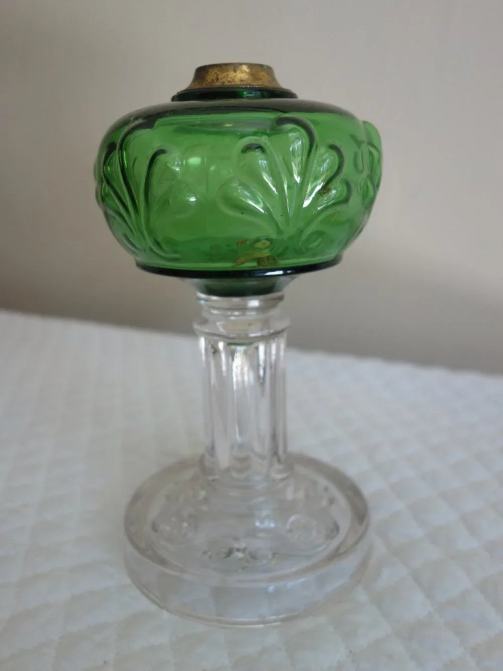 Antique / Vintage Green Glass Patterned Oil Lamp – Base only – STUNNING!